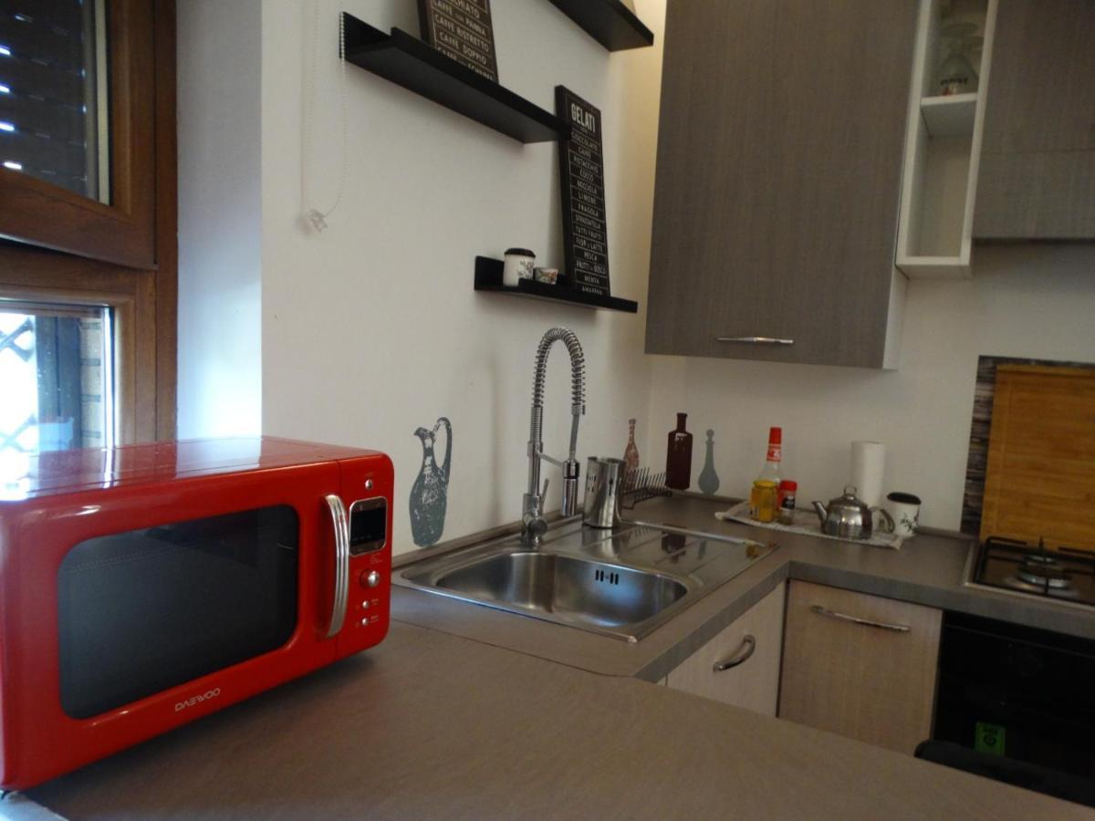 A Casa Di Delia - Stazione Fidene Apartment Rome Bagian luar foto